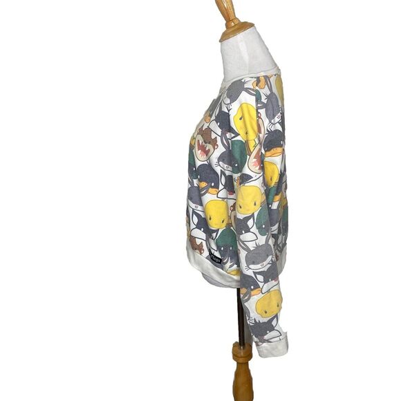 Six Flags Looney Tunes Crew Neck All-Over Print Sweatshirt Bugs Tweety Sz Large - Picture 2 of 7